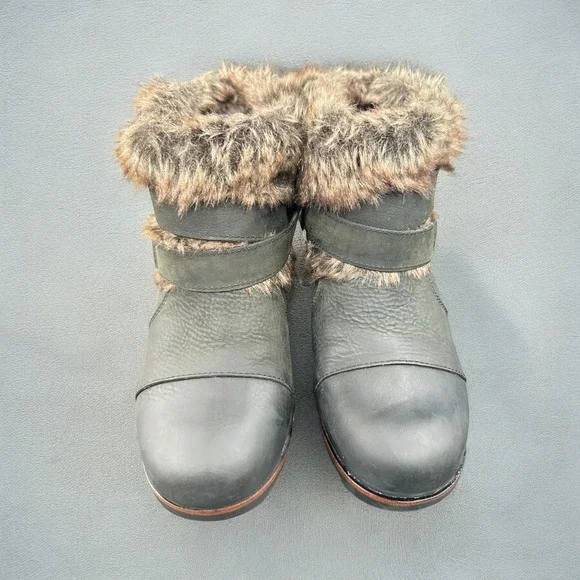 Sorel Women's Black Joan Of Arctic NL1984-010 Faux Fur Wedge Ankle Boots 9  NWOT - Picture 3 of 8